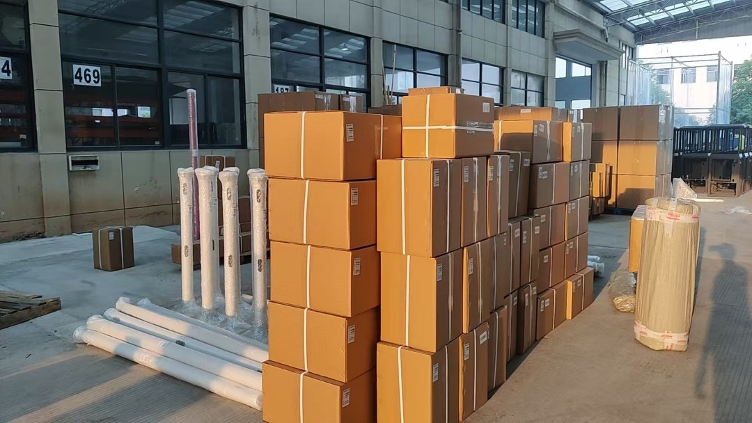 授权中标内蒙古一批环境监测设备发货！